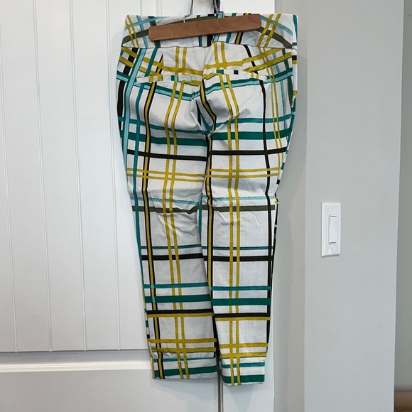 New York & Company Plaid Pants in Green and White - Picture 3 of 3